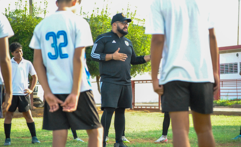 ¿Tu hijo entrena el cuerpo… pero quién entrena su mente?